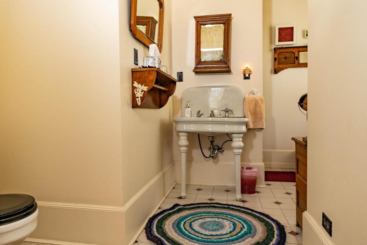 Starlight Pines Bed & Breakfast Флегстафф Екстер'єр фото